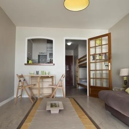 Apartament Les Sables-d'olonne, 1 Piece, 4 Personnes - Fr-1-92-631